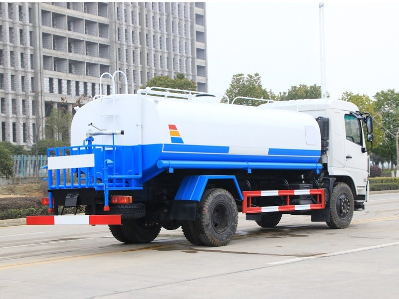Dongfeng 15cbm Water Spray Truck