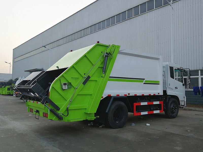 DONGFENG 8cbm Compressed Refuse Truck