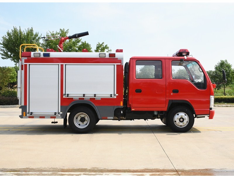 ISUZU 4cbm Fire Rescue Truck