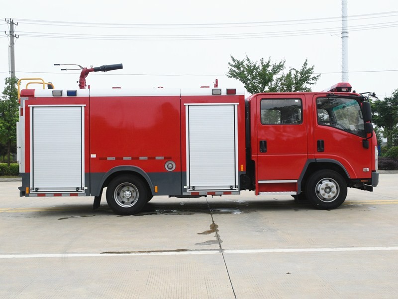ISUZU 700P 5cbm Fire Fighting Truck