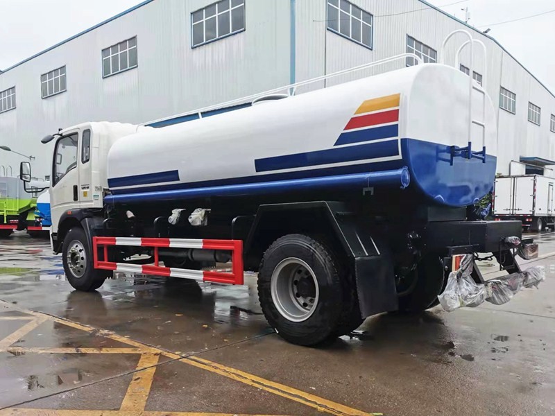 SINOTRUK HOWO 10cbm Water Bowser Truck